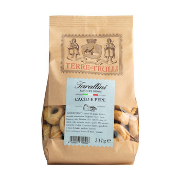 Tarallini mit Käse und Pfeffer - Salzgebäck mit Schafkäse- und Pfeffergeschmack